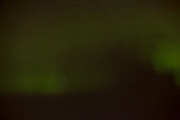 Northern Light, met heldere sterren, IJsland — Stockfoto