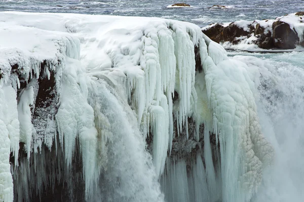 Fechar a cascata congelada Godafoss, Islândia — Fotografia de Stock