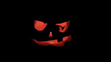 Cadılar Bayramı için titreşen kabak