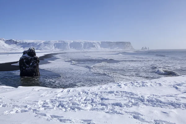 Wide lens capture of the panorama near Vik, Iceland — Stock Photo, Image