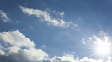 Fırtına bulutları tarafından geçen zaman atlamalı