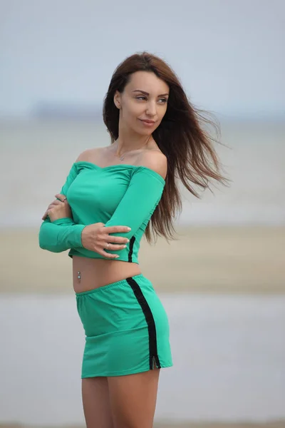 Hermosa Mujer Joven Sexy Disfrutando Del Verano Aire Libre — Foto de Stock