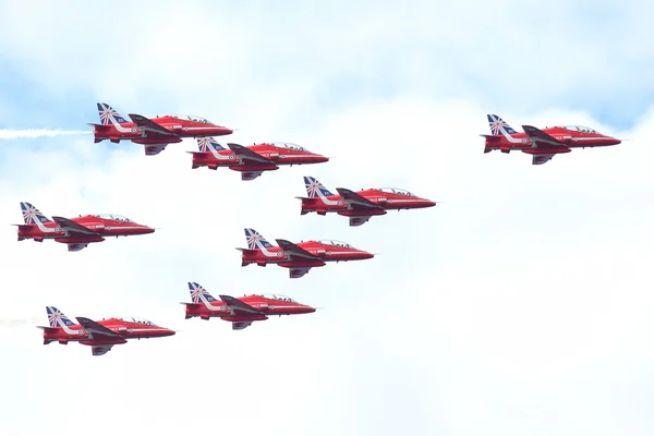 RAF air show in Tallinn, Estonia - JULY 23. Royal Air Force Red Arrows RAF Air show TALLIN  event, July 23, 2013 — Stock Photo, Image