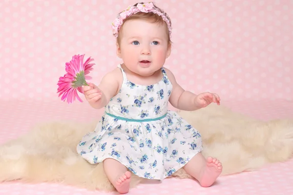 美しい笑顔かわいい赤ちゃん幸せかわいい子 — ストック写真