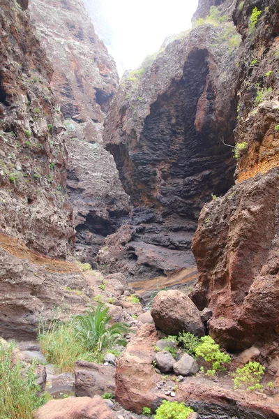 Paysages de montagne de gorges maska — Photo