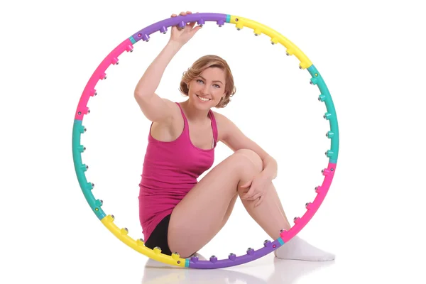 Hula hoop tutan kadın — Stok fotoğraf