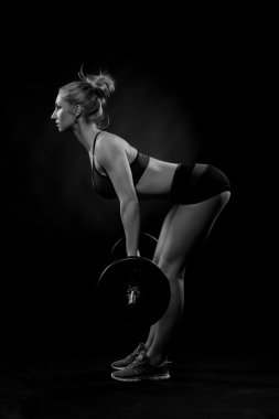 Fitness kız liftings ağırlıkları