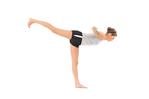 Fiatal nő edzés jóga — Stock Fotó