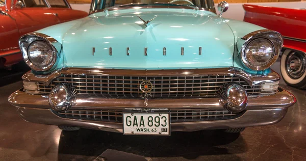 1957 Packard — стокове фото