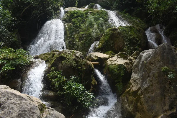 Cascada Bosque Tropical Myanmar Birmania —  Fotos de Stock