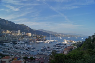 Monte Carlo panoramik liman Monako.
