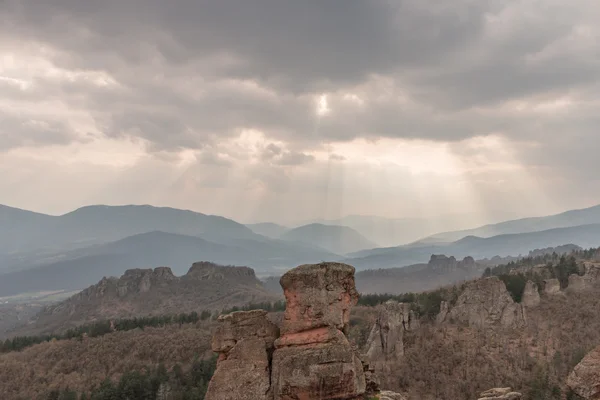 Природное явление Belogradchik Rocks, Bulgaria — стоковое фото