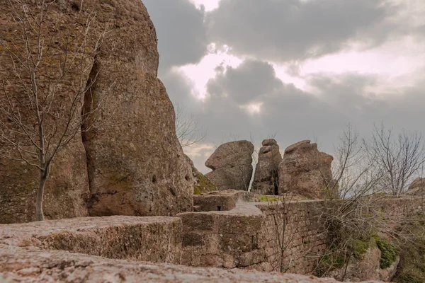 Belogradchik Rocks and Fortress 'entrance, Bulgaria — стоковое фото