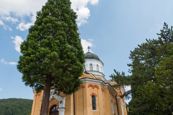 O Mosteiro Kremikovtsi de São Jorge, Bulgária — Fotografia de Stock