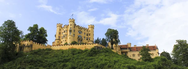 Château de Hohenschwangau dans les Alpes bavaroises - Allemagne — Photo