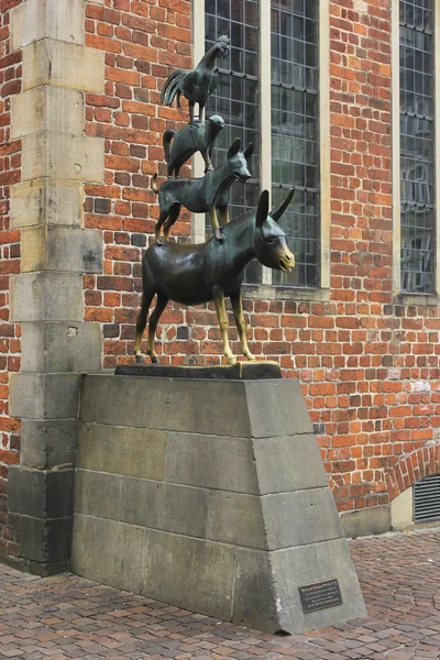 Estatua de músicos de la ciudad de Bremen — Foto de Stock