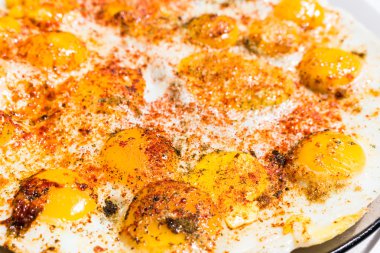 Bıldırcın yumurta omlet