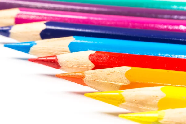 Mångfärgade pennor närbild — Stockfoto