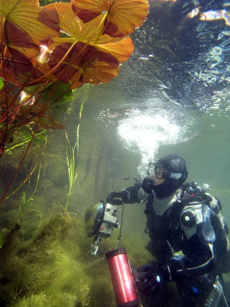 Underwater photography in Lake Kulkwitz