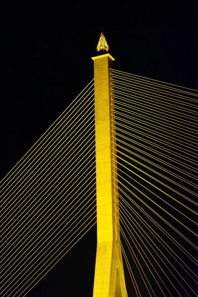 Padrão Uma Ponte Dourada Durante Noite — Fotografia de Stock