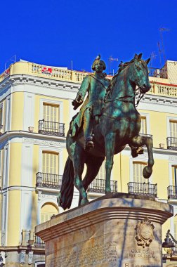 İspanya Kralı III. Carlos 'un Anıtı, Madrid, İspanya