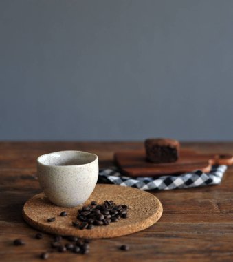 Moka demlik kahve makinesi, kahve fincanı, çelik italyan espresso kahve demliği.