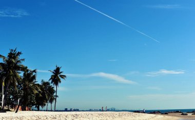 Tropik plaj, yaz denizi güneşli arka plan