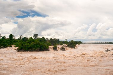 Khone Phapheng su Güz