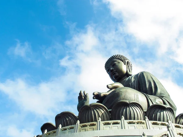 Riesenbuddha und Po-lin-Kloster in Hongkong, Insel Lantau — Stockfoto