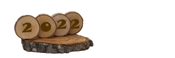 Feliz Ano Novo 2021. Números 2022 com uma textura de madeira. Ano Novo conceito de férias, copyspace, banner — Fotografia de Stock