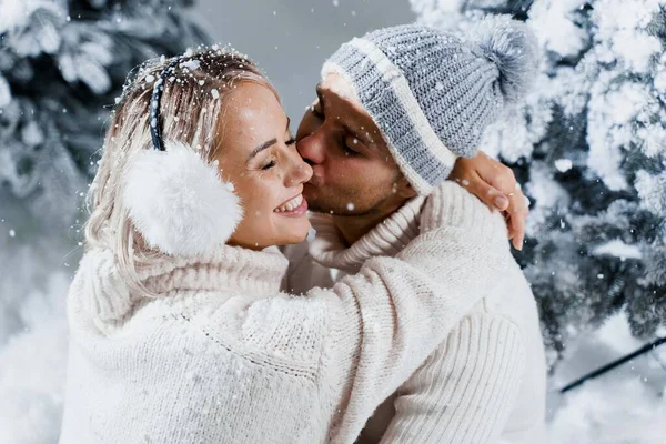 Winter Love Story Couple Weared Fur Headphones Hats White Sweaters — Stock Photo, Image