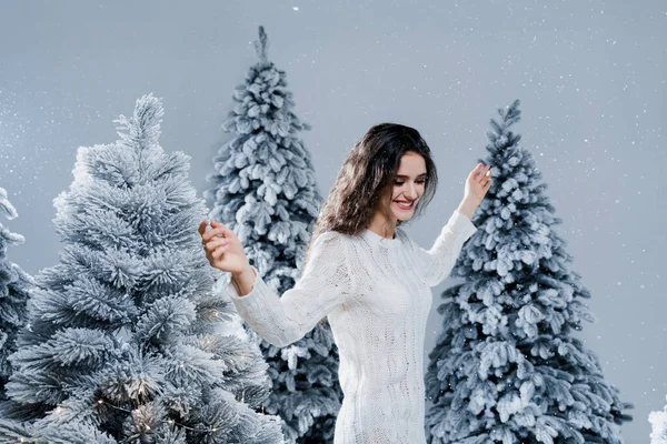 New Year Celebration Attractive Girl Close Falling Snow Young Woman — Stock Photo, Image