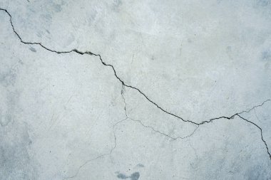 Büyük çatlaklı soyut gri desenli arkaplan