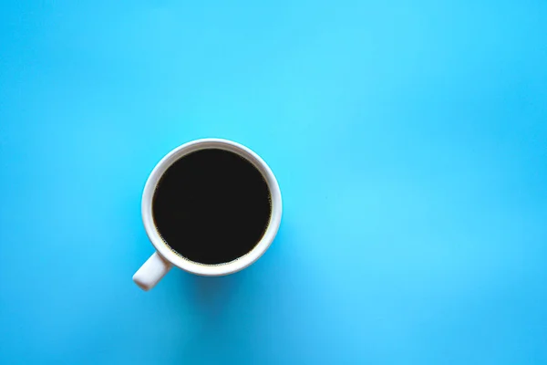 Cup Coffee Blue Background Top View Flat Lay — Stock Photo, Image