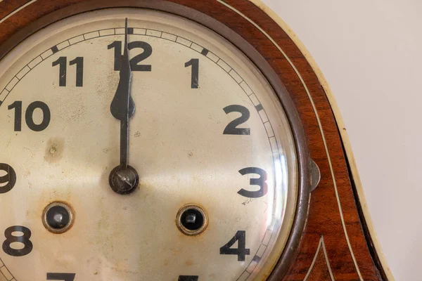 Nahaufnahme Einer Antiken Uhr Mit Uhr — Stockfoto