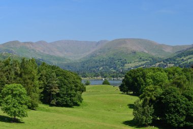 İngiltere 'nin Göl Bölgesi' ndeki Windermere Gölü manzarası 