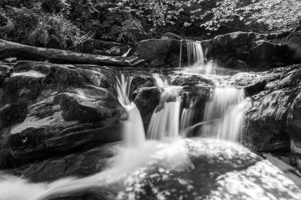 Dlouhé Vystavení Vodopádu Řece Hoar Oak Watersmeet Národním Parku Exmoor — Stock fotografie