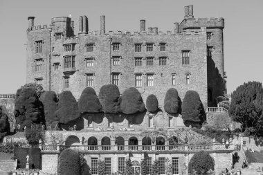 Powis Kalesi. Powys. Galler. 7. 2025. Galler 'deki Powis Kalesi' nin fotoğrafı.