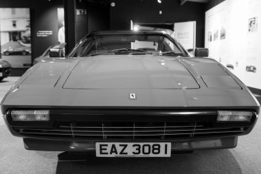 Sparkford.Somerset.Birleşik Krallık. 12 Ocak 2025. 1981 yılından bir Ferrari 308 GTSi Somerset Haynes Motor Müzesi 'nde sergilenmektedir.