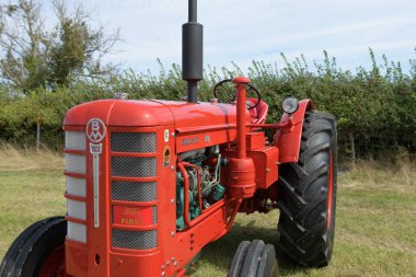 Dorchester.Dorset.Birleşik Krallık. 6 Ekim 2025. 1964 'ten kalma restore edilmiş bir Bolinder Munktell 470 Dorset County şovunda sergileniyor.