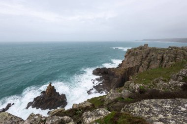 Cornwall 'daki Lands End' deki kayalıkların manzara fotoğrafı