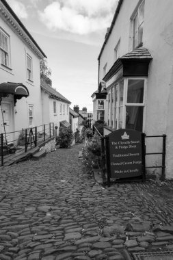 Clovelly. Devon. Birleşik Krallık. 28 Eylül 2024. Clovelly Köyü 'nün fotoğrafı. Kuzey Devon kıyısında.