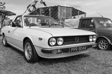 Dorchester. Dorset. Birleşik Krallık. 5 Ekim 2025. 1981 'den bir Lancia Beta Spyder Dorset County Show' da sergileniyor.