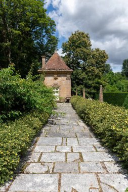 Athelhampton. Dorset. Birleşik Krallık. 2 Temmuz 2025. Dorset 'teki Athelhampton evinin fotoğrafları.