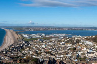 Portland 'dan Weymouth limanına bakan Servet Tepesi manzarası