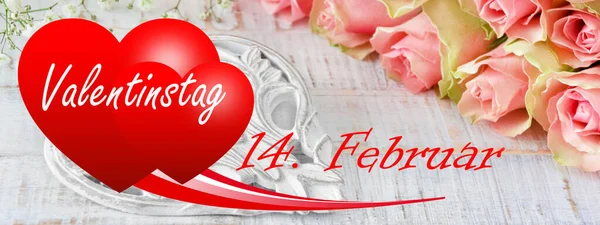 Valentinstag Rosen Und Rote Herzen Auf Holz Hintergrund Banner — Stock fotografie
