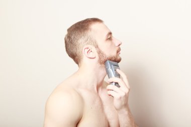 sakallı adam tıraş Tıraş