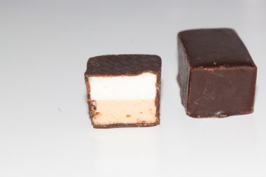 tatlı çikolata şekerlemeleri