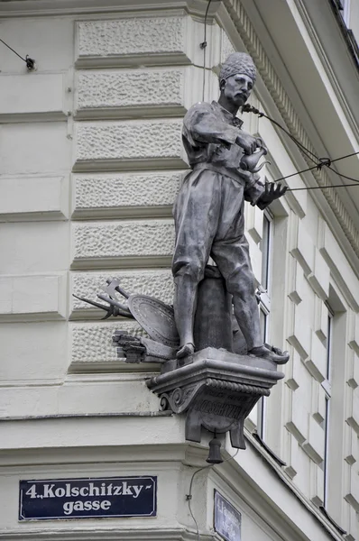 Monumento a Kulczycki em Viena, Áustria — Fotografia de Stock
