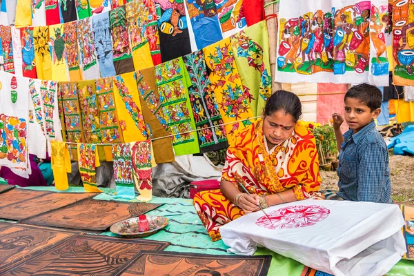 Artisan familie werken — Stockfoto